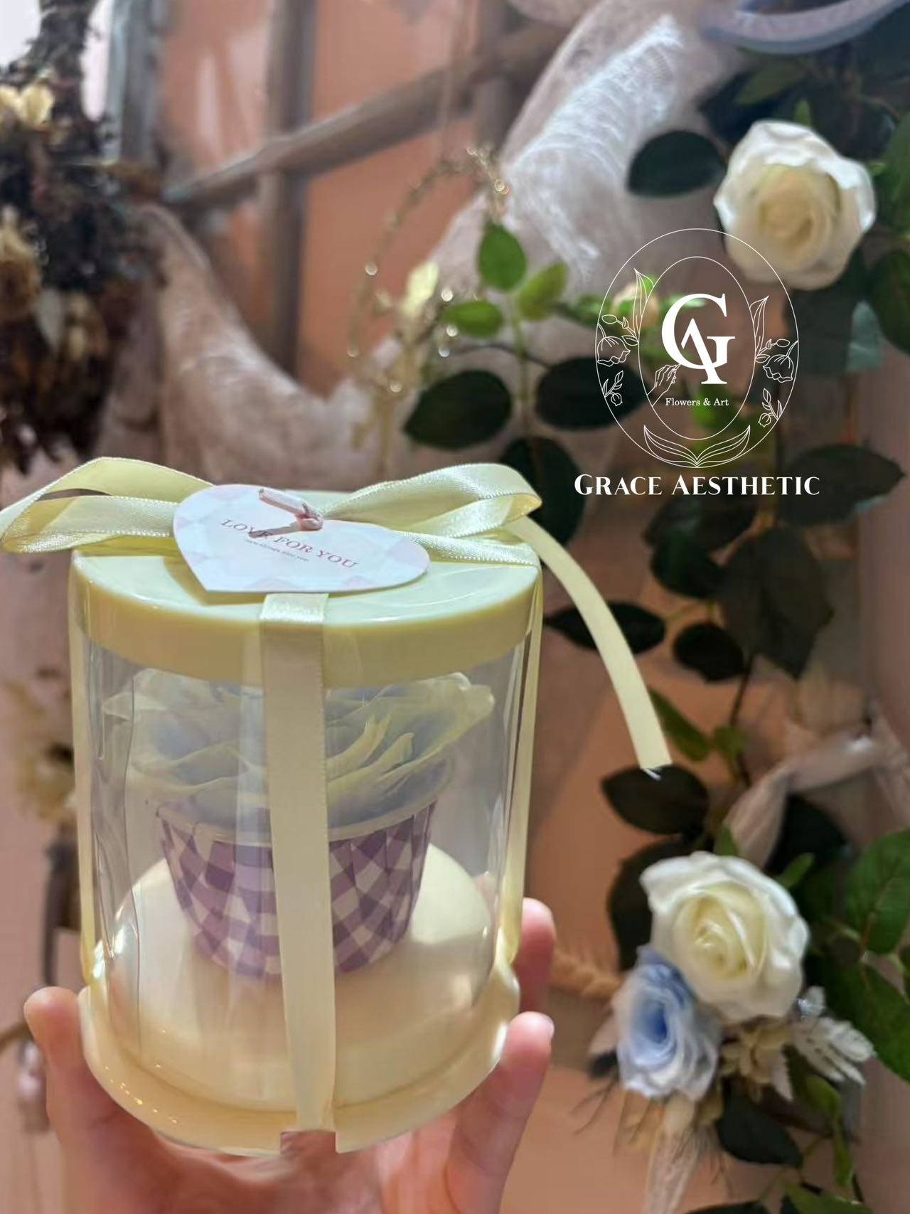 Cupcake Shaped Cake Eternal Flower